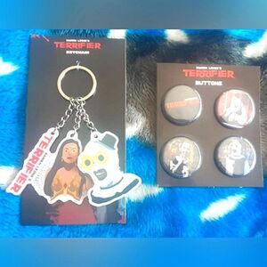 New Terrifier Art The Clown Keychain and Button Set